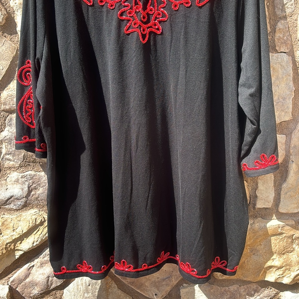 Catherines Embroidered Top Black Red 3/4 Sleeves Artsy Tunic Size 1X Boho - Picture 7 of 8